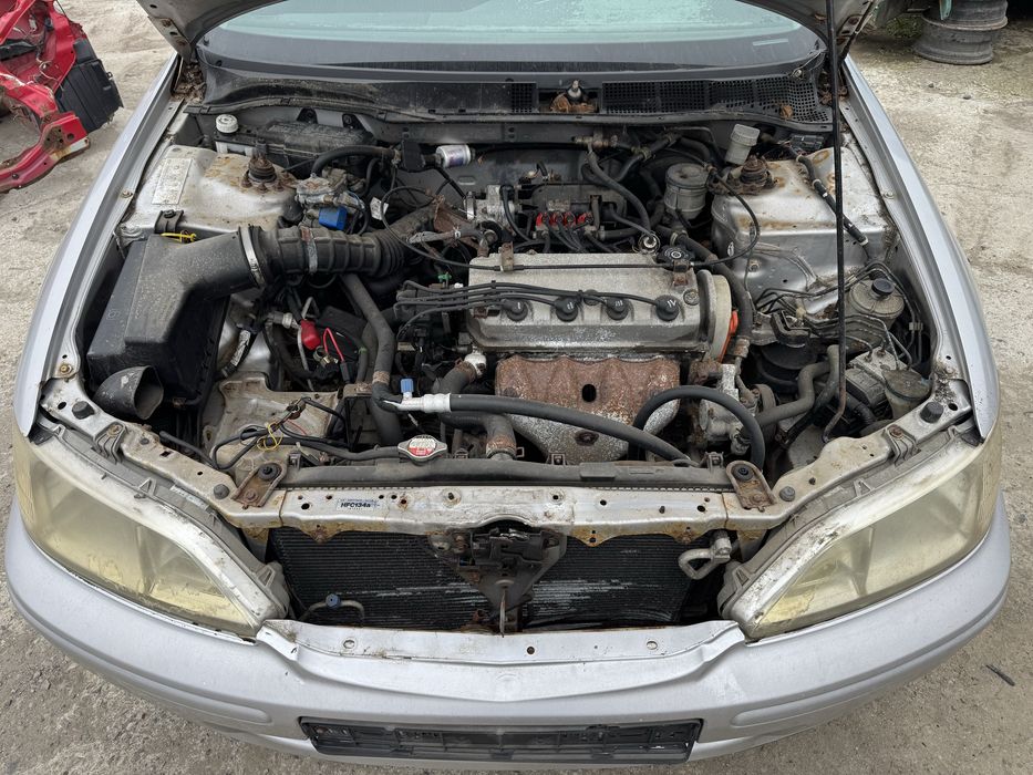 Хонда Акорд 1.6i 16v 115кс 2001г На Чадти