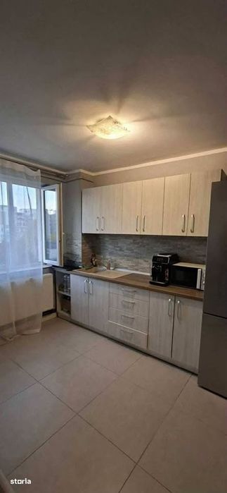 cv 103 V.Alecsandri, apartament 2 camere decomandat, etaj III