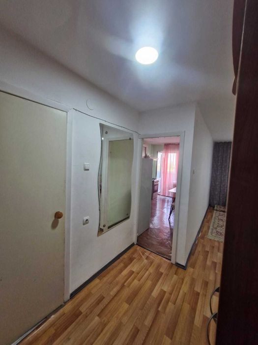 1 комн кв. 4 мкр  улучшенной планировки