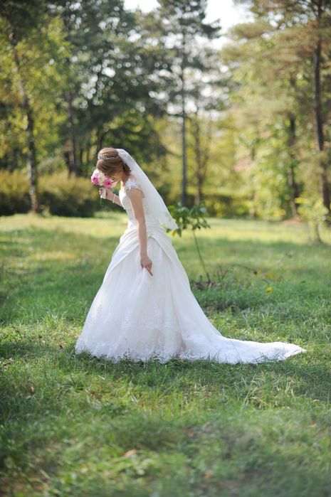 Vând rochie mireasă