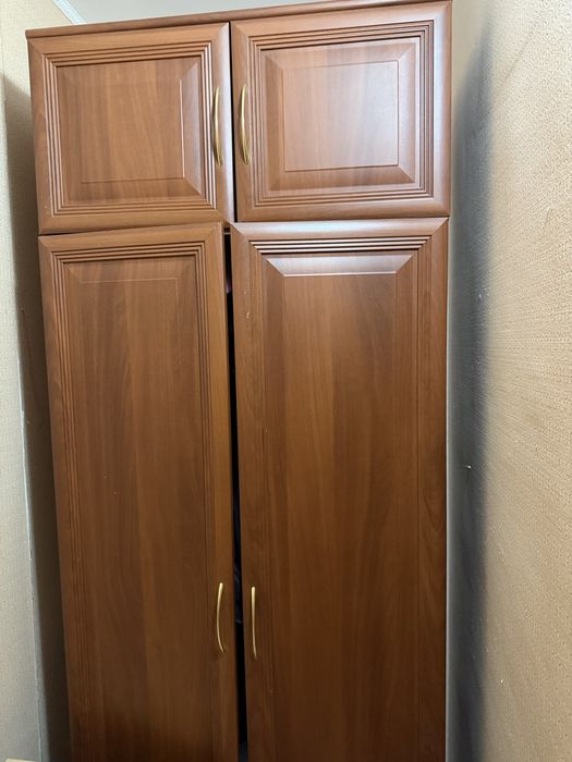 Продам шкаф самовывоз