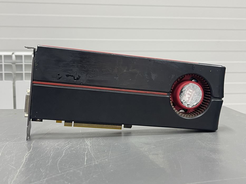 HD 5870 1Gb Radeon видеокарта
