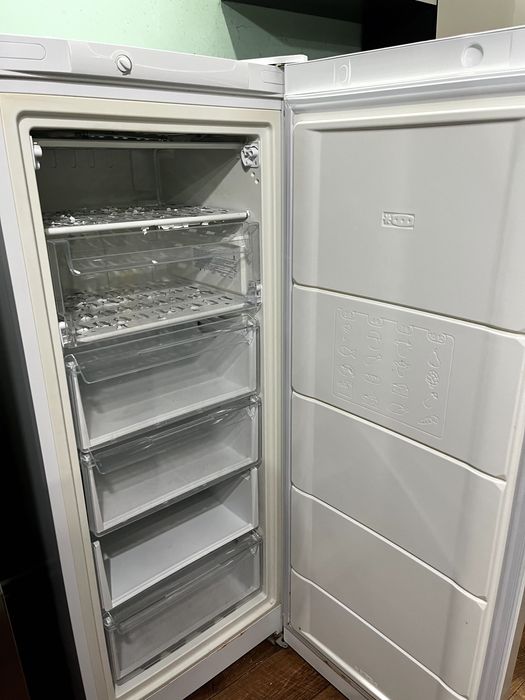 Холодильник Морозильник INDESIT