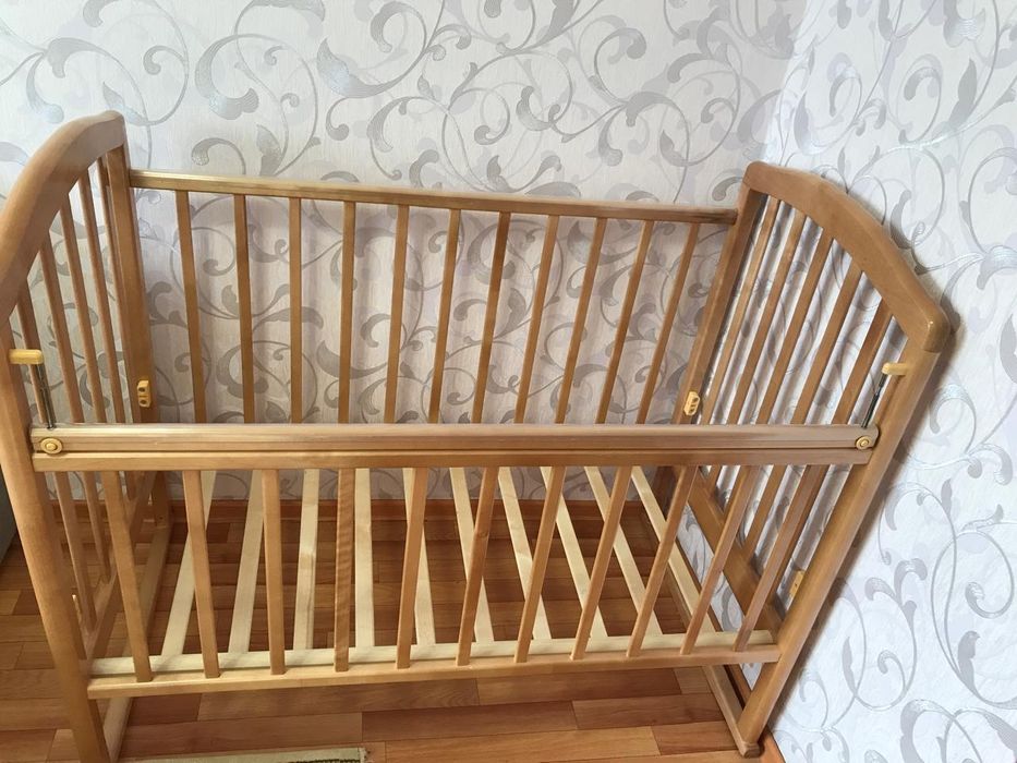 Кроватка детская