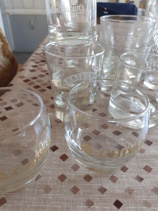 Стъклени чаши за уиски. Чисто нови неизползвани.
