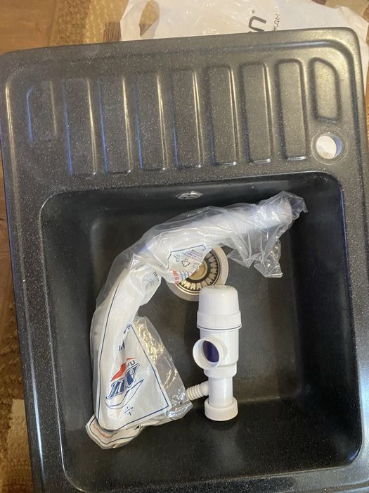 Продам мойку с  комплектующими