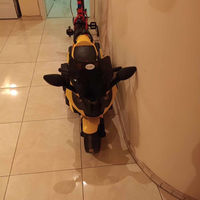 Детски мотор с акумулаторна батерия