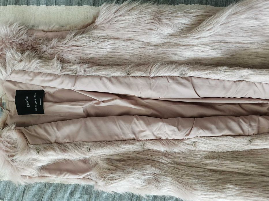 Vestă blană Bershka măr. xs