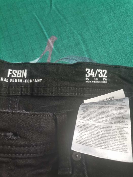 BLUGI noi fara eticheta   34/32 (MERGE PTR UN m)