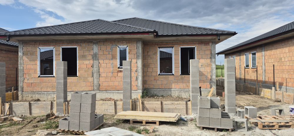 Vind casa noua in Satu Mare str Alexandru Odobescu