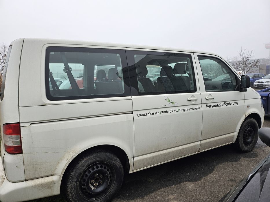 Volkswagen Caravelle