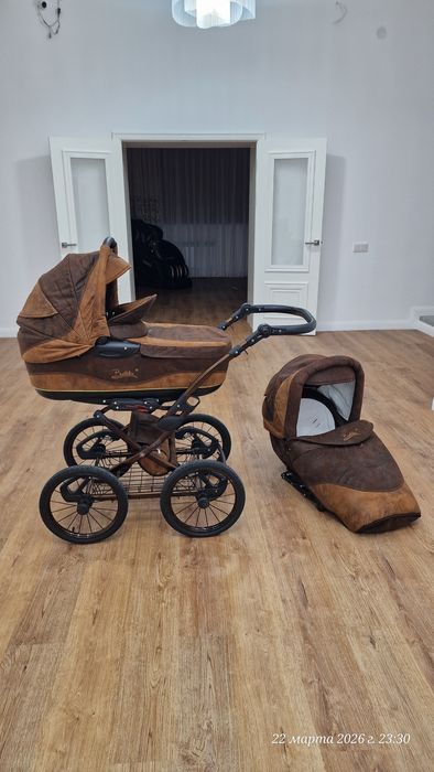 Коляска Ballila коричневая
