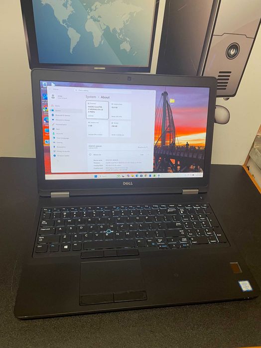 Laptop Dell Latitude 5570, I7 6820 HQ, 16 gb ddr4, Video dedicat, garantie