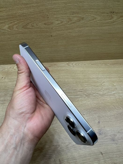 iPhone 16 Pro Max 256Gb Alb 97% battery life
