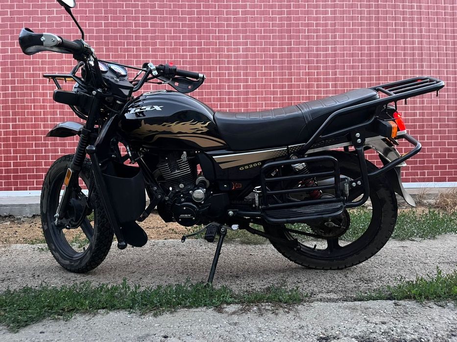 Мотоцикл gsx 200