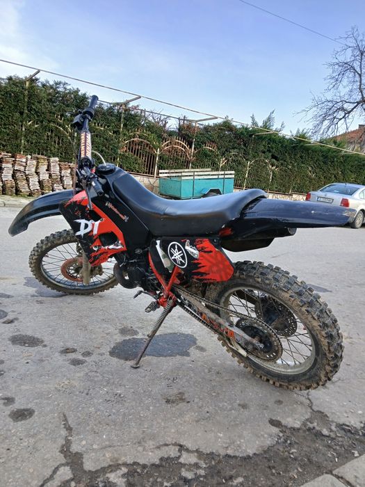 Продавам Ямаха 125 ДТ