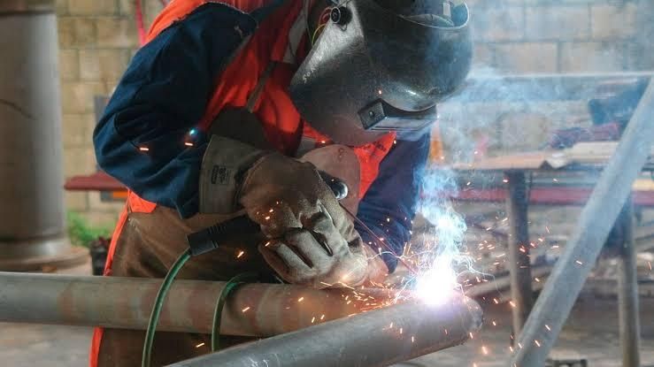 Сварщик-сантехник