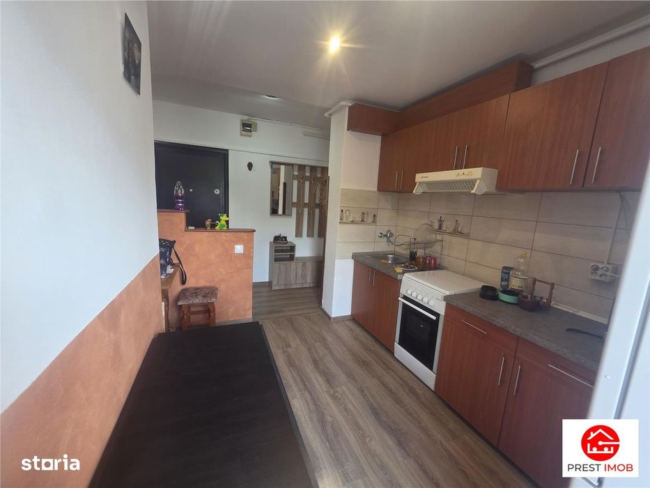 Ap 2 camere  de vanzare, 54 mp ,confort 1, et2 4,  Unirii, Targu Mures