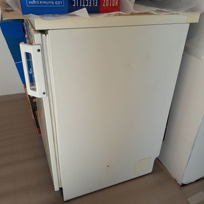 Хладилник BOSCH - работещ