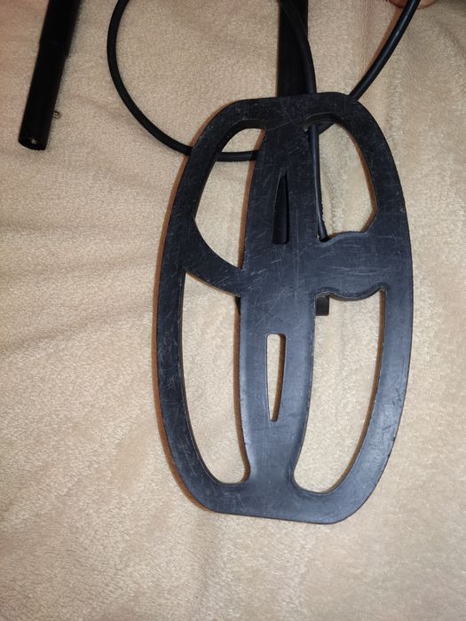 Продам металлоискатель