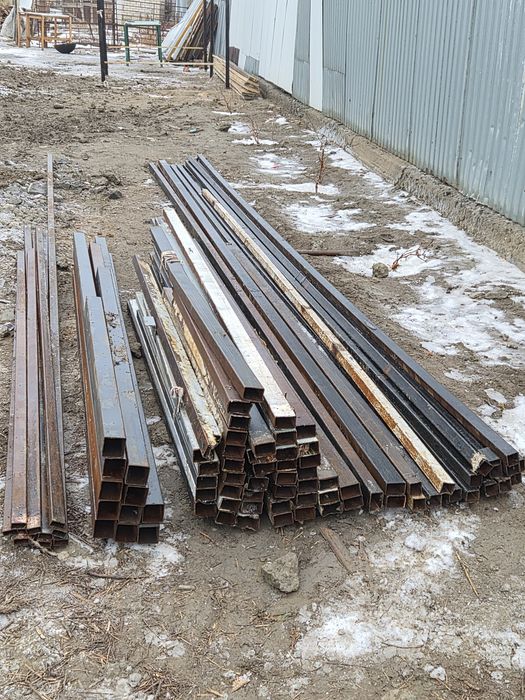 Трубы и уголки для стойки