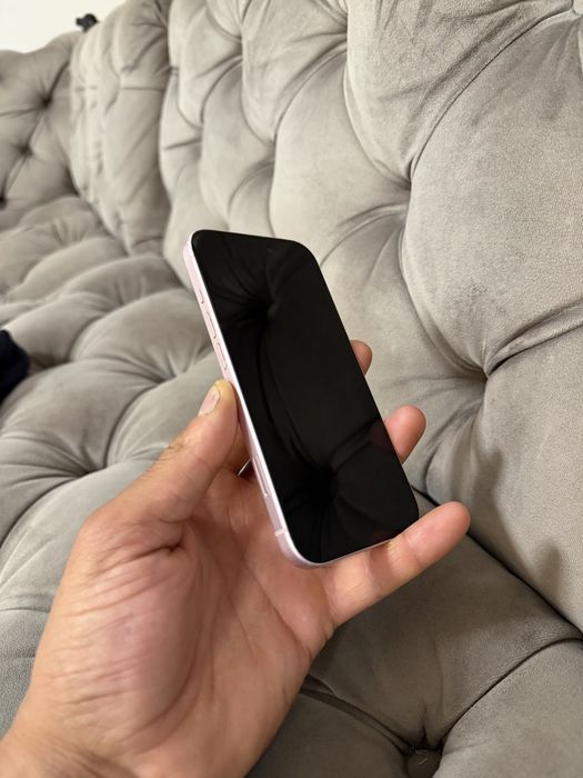Iphone 15 128 GB pink baterie 90%
