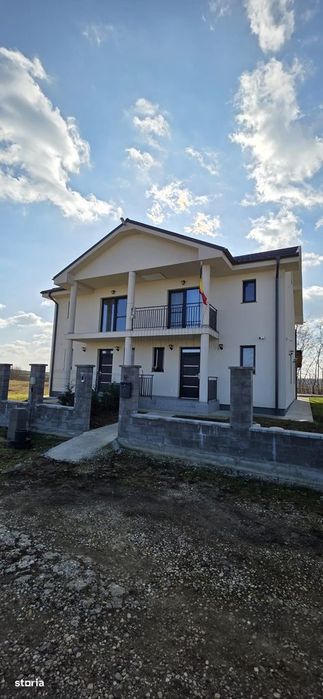 Video | Duplex Modern 2023 la 13 km de Satu Mare – Liniste, Natura