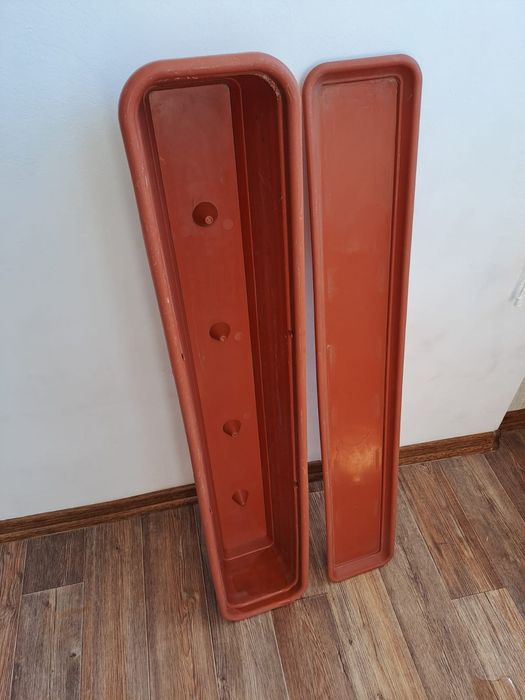 Продам горшки для цветов