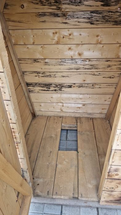 Уличный туалет новый