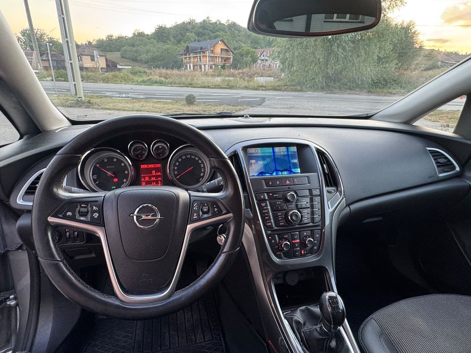 Vand Opel Astra J