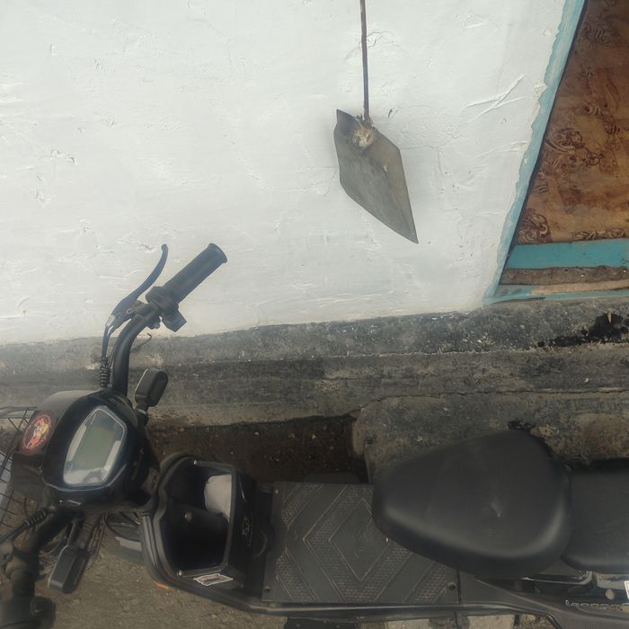 Электромопед -самокатЭлектронный