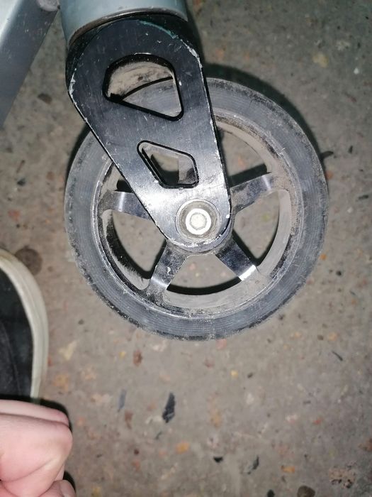 Трюковой самокат читайте описание