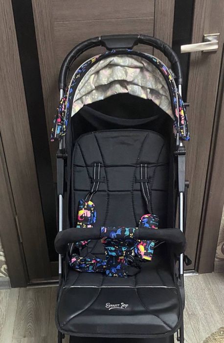 Продаётся детская прогулочная коляска