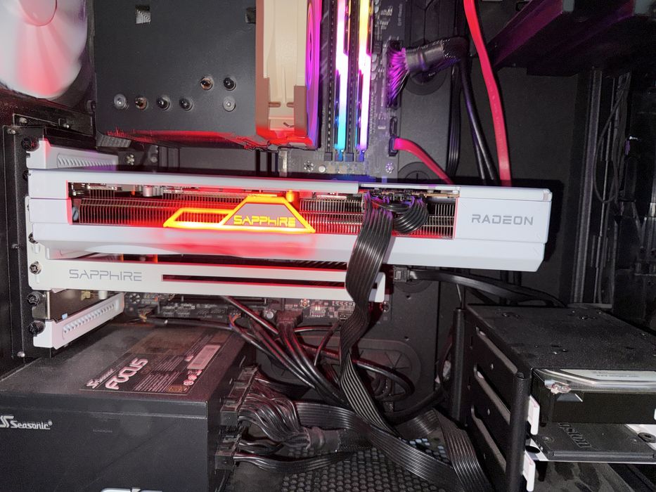 Sapphire  pure AMD 7800 xt OC 16 GB