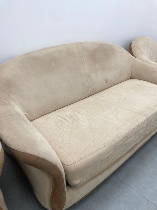 Продам б/у диван