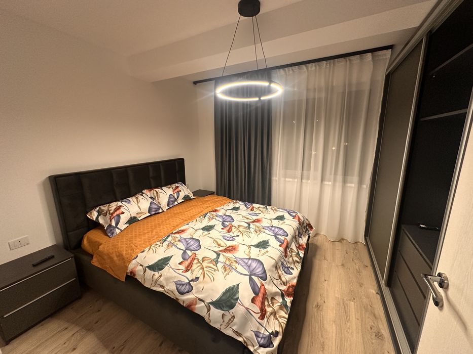 Apartamet 2 camere Rezidet parc