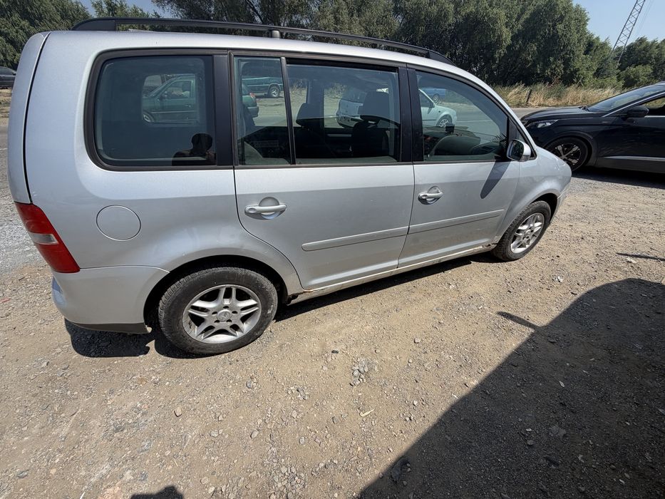 VW Touran 2.0 TDI 140кс DSG 2005 г. на части