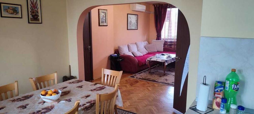 Продава се Тристаен апартамент в Пловдив, Кючук Париж - 98 кв.м за 1362 €/кв.м - Снимка #3