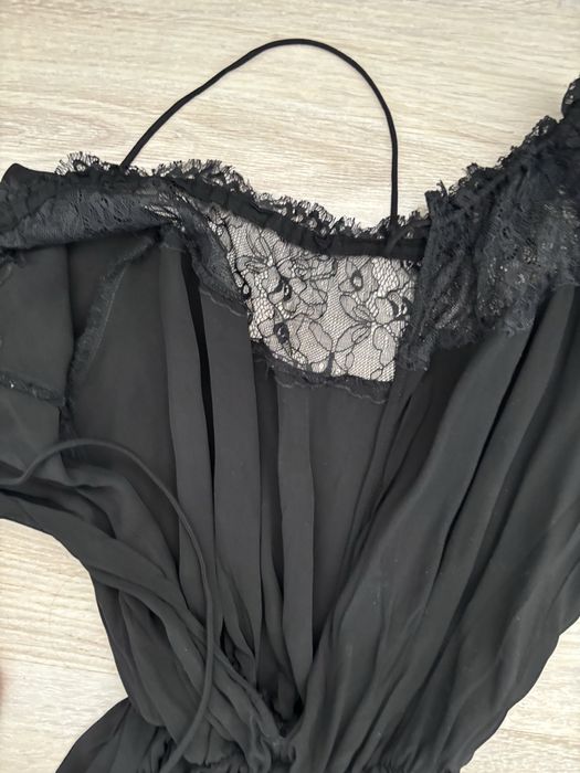 Zara рокля с дантела