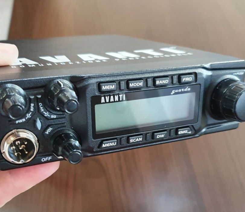 Statie radio CB - Avanti GUARDA Pro/CRT SS_9900v (100W)* noua/garantie