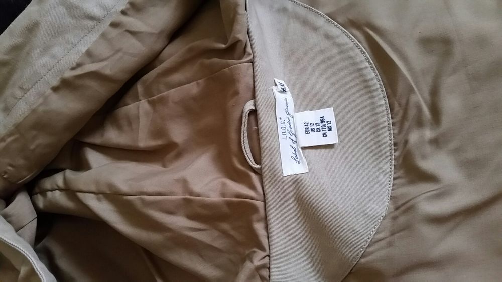 Haina dama cu gluga noua