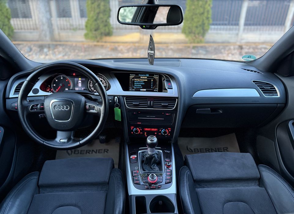Audi A4 2.0 TDI 170CP  2X S-LINE 2010 EURO 5