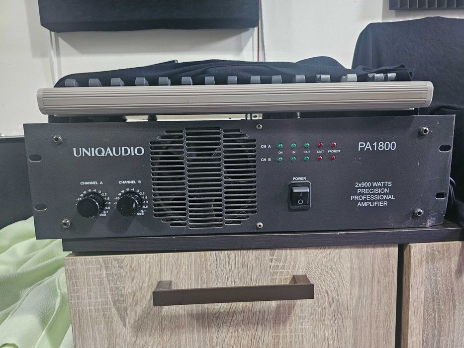 Продавам Професионална Озвучителна Система Behringer