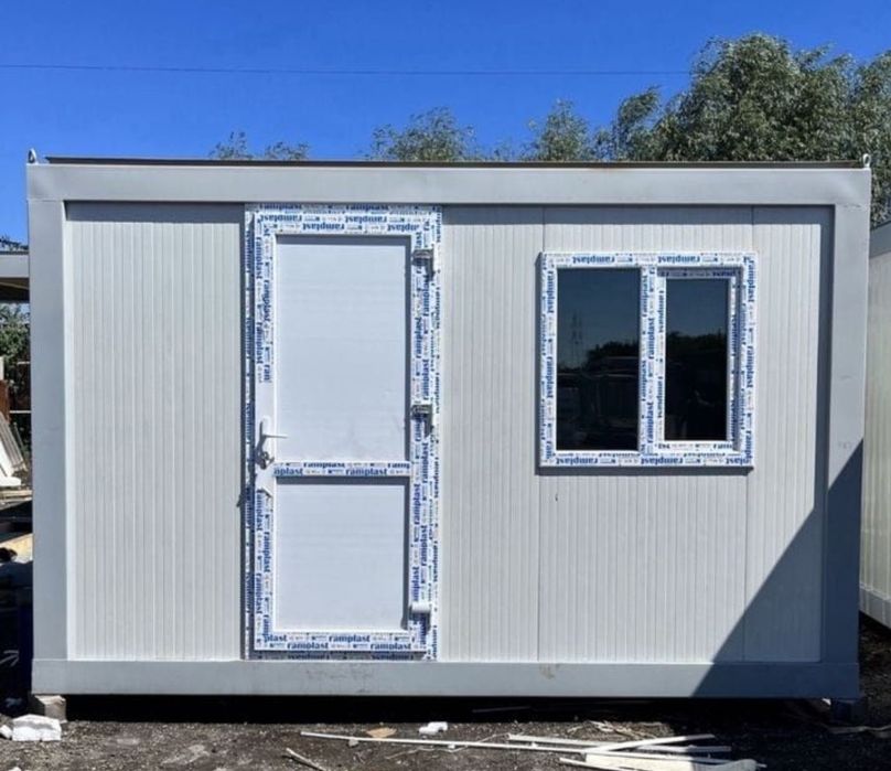 Vând containere modulare