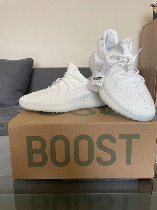 Yeezy Boost 350 v2