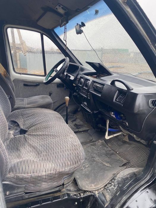 Продам газель газ 332132