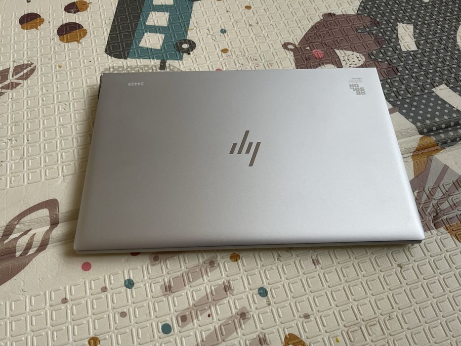 HP Elitebook 840 G8 -като нов