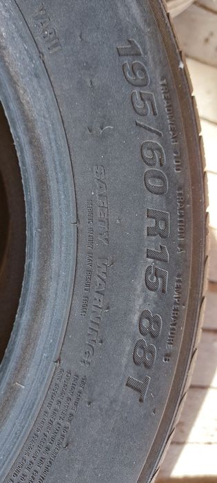 KUMHO  ( SOLUS ) 195/60/ R15/ 88T