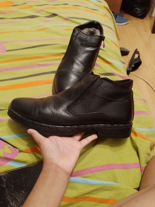 Полу ботинки мужские