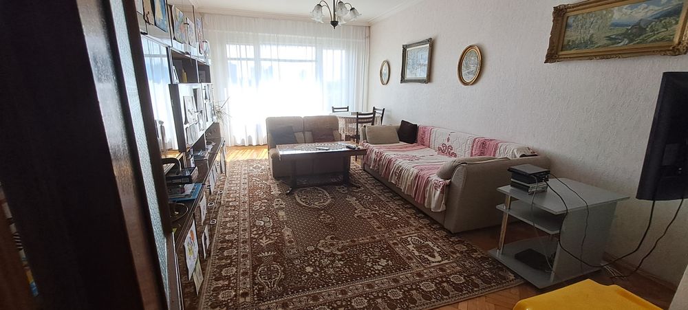 Продава се Тристаен апартамент в София, Захарна фабрика - 90 кв.м за 1767 €/кв.м - Снимка #2